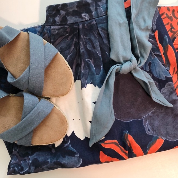 Anthropologie Dresses & Skirts - 🌼 Marimekko Anthropologie Floral Skirt - POCKETS